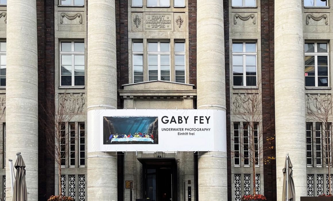 Gaby Fey Vernissage am 29.10.2021 in Düsseldorf im STUDIO44